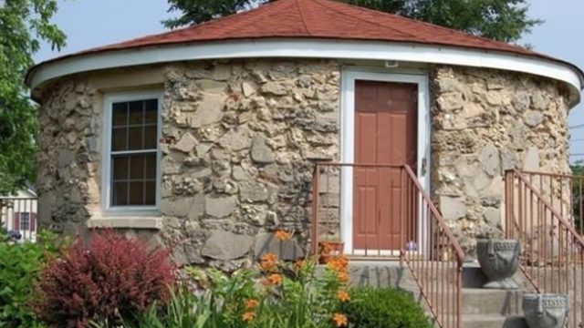 Freeman Round House Museum